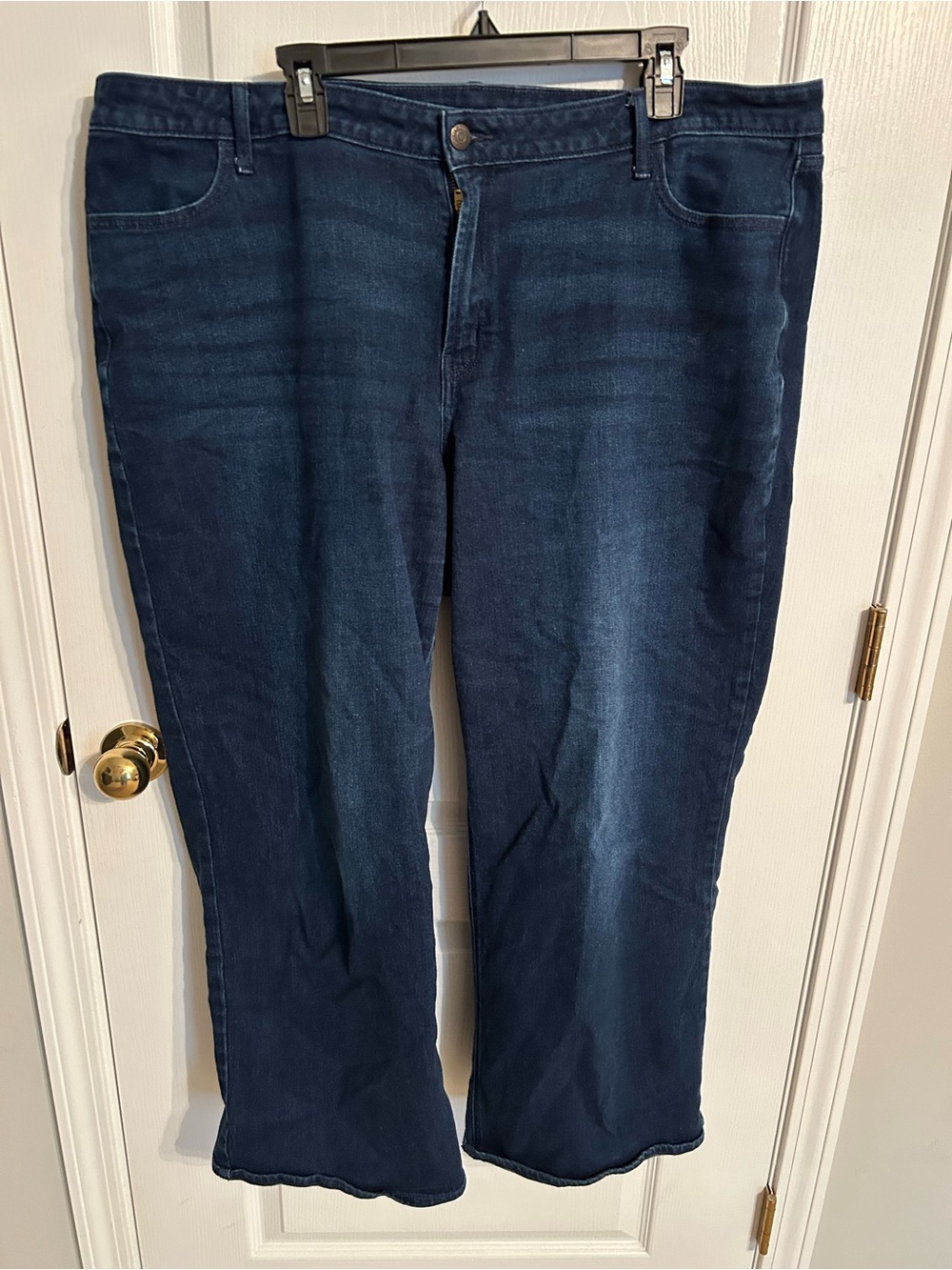 Old Navy Trouser Jeans in Deep Blue Wash